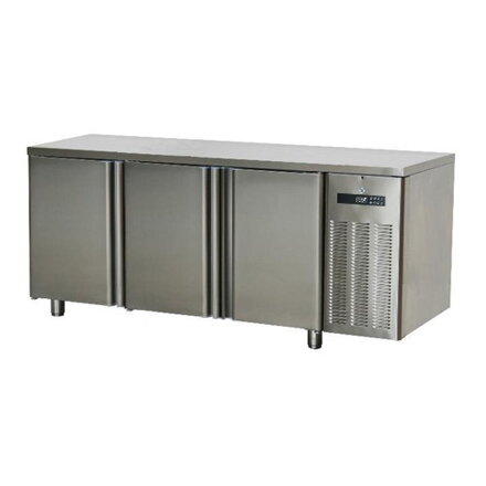 Stôl chladiaci, 3 x dvere