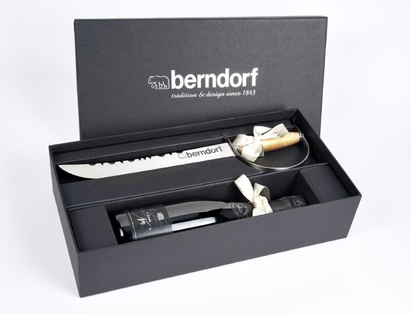 Darčekové balenie so šabľou na sabráž